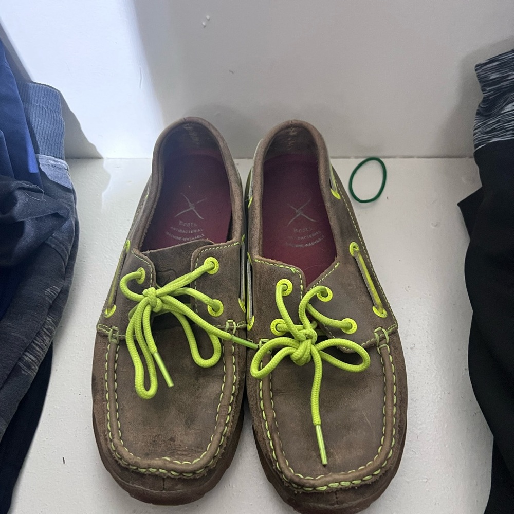 Twisted X Mocs sz 6 womens